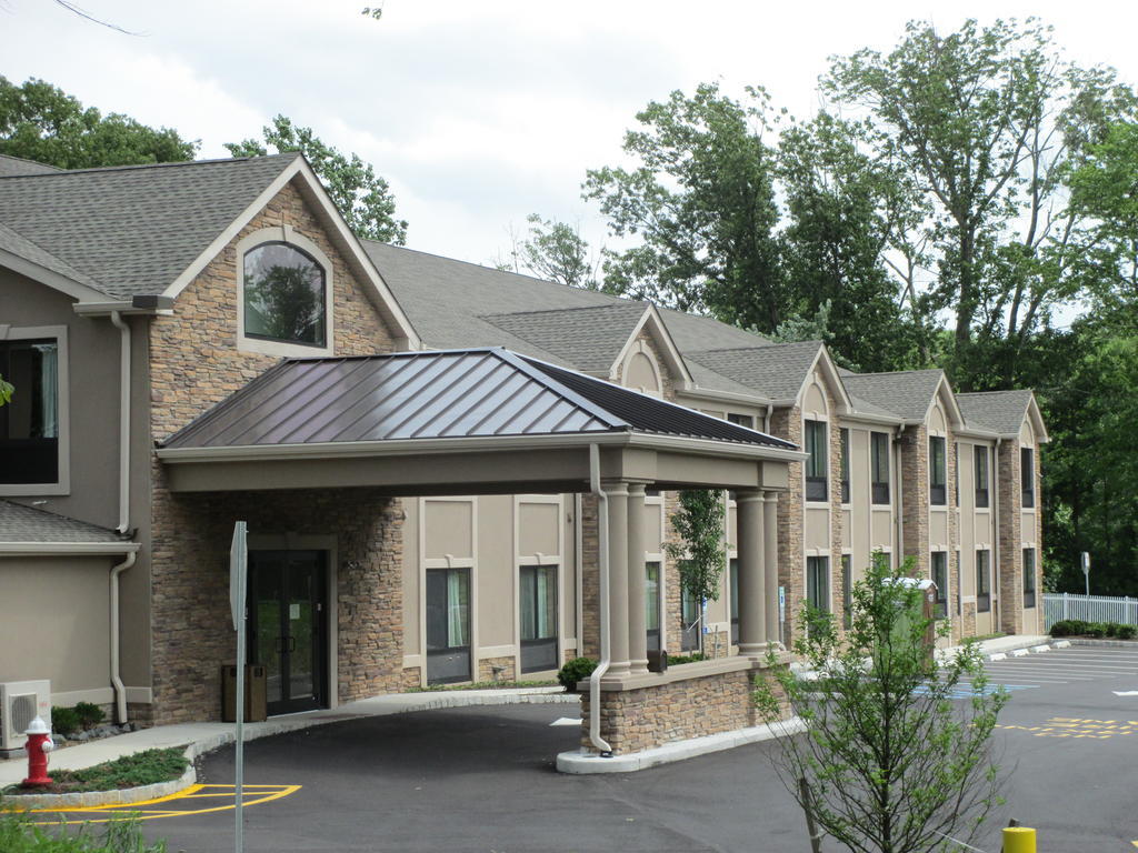 Red Carpet Inn And Suites Monmouth Junction Exterior foto